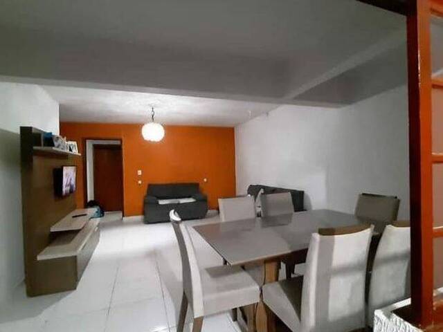 #CA0032 - Casa para Venda em Caraguatatuba - SP