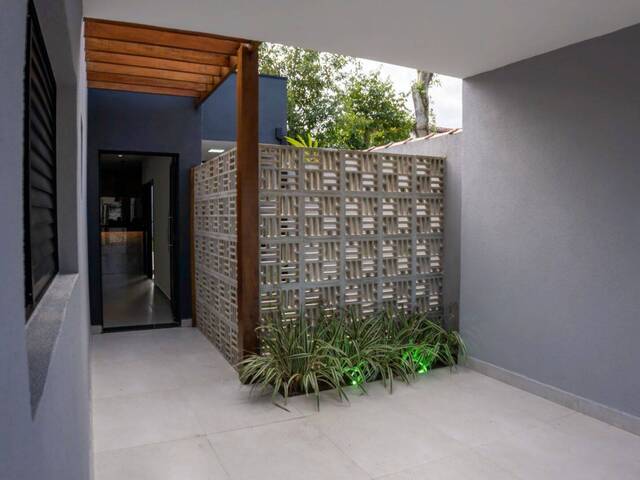 #CA0036 - Casa para Venda em Caraguatatuba - SP