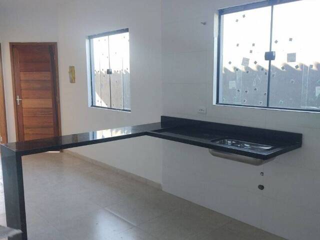 Casa para Venda em Caraguatatuba - 5