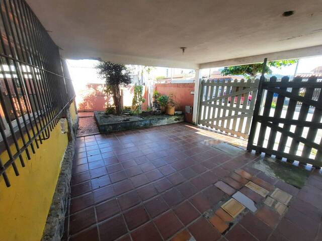 #CA0041 - Casa para Venda em Caraguatatuba - SP