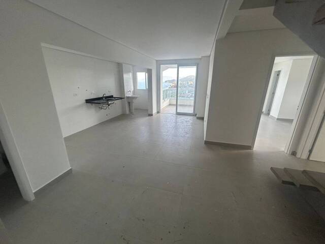 Apartamento para Venda em Caraguatatuba - 5
