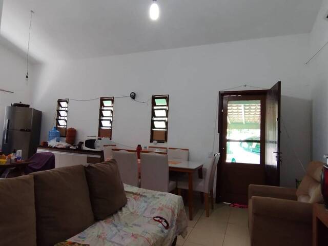 Casa para Venda em Caraguatatuba - 4