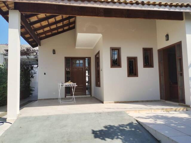 #SO0021 - Sobrado para Venda em Caraguatatuba - SP