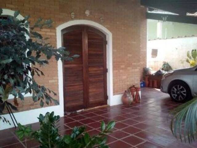 Venda em Jardim Casa Branca - Caraguatatuba