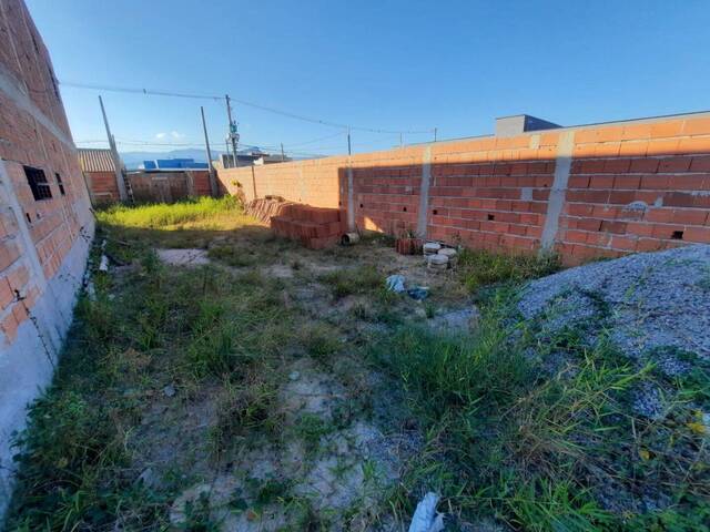 Venda em Balneário dos Golfinhos - Caraguatatuba