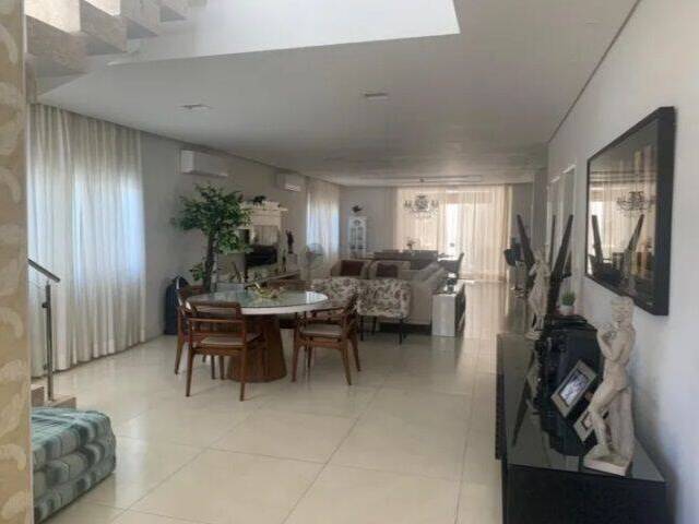 #SO0025 - Sobrado para Venda em Caraguatatuba - SP