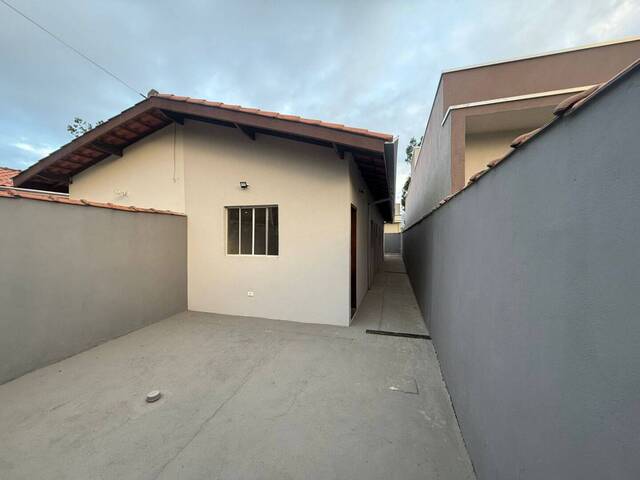 Venda em Pontal de Santa Marina - Caraguatatuba