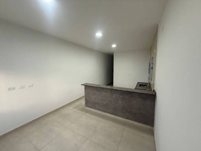 #CA0055 - Casa para Venda em Caraguatatuba - SP