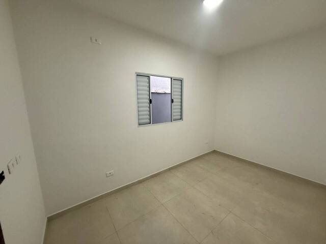 Casa para Venda em Caraguatatuba - 5