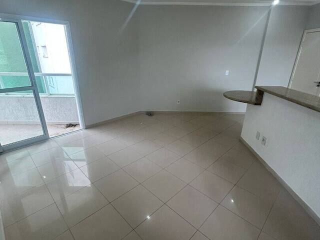 Apartamento para Locação em Caraguatatuba - 4