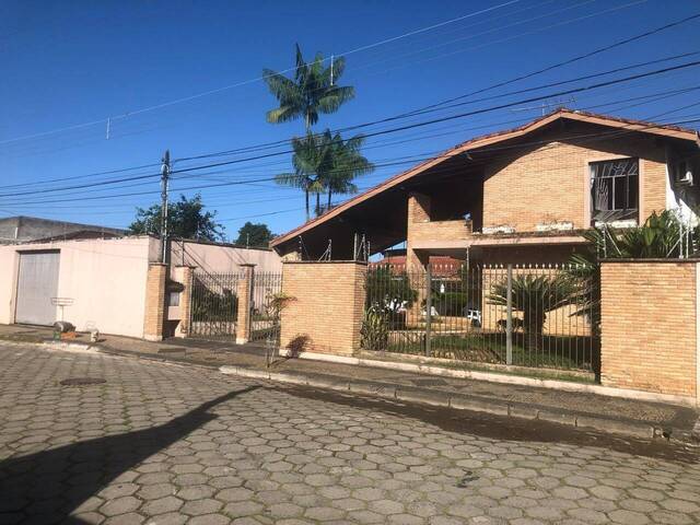 #SO0029 - Sobrado para Venda em Caraguatatuba - SP