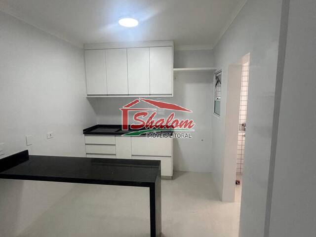 Apartamento para Venda em Caraguatatuba - 2