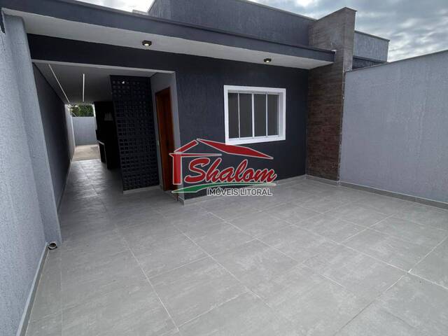 Casa para Venda em Caraguatatuba - 2