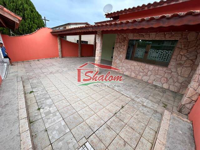 Casa para Locação em Caraguatatuba - 2