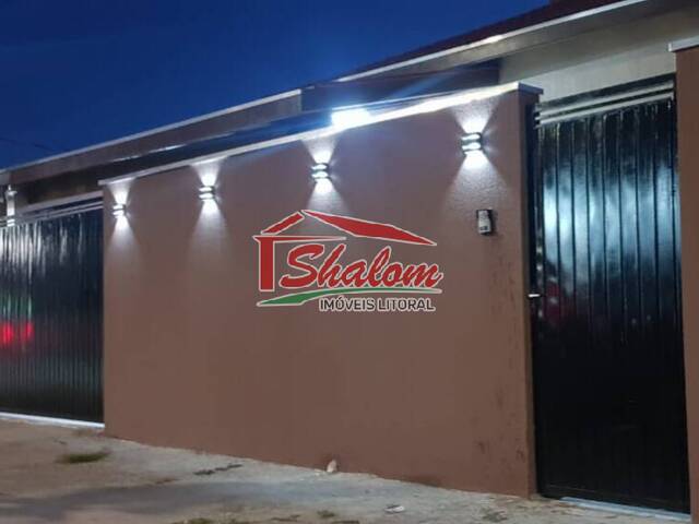 #238 - Casa para Venda em Caraguatatuba - SP