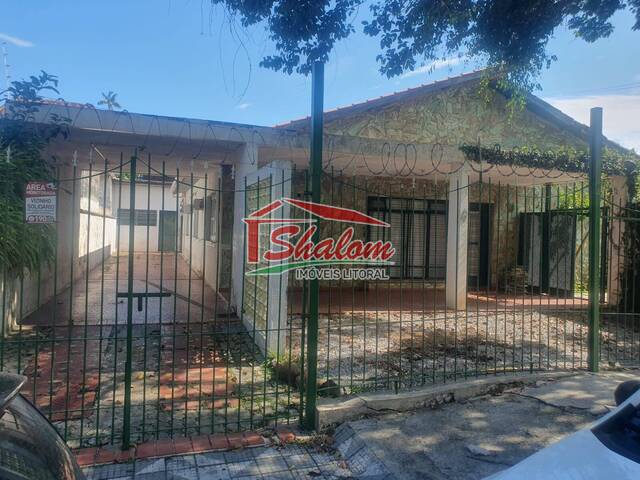 Casa para Venda em Caraguatatuba - 2