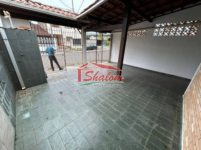 Casa para Venda em Caraguatatuba - 2