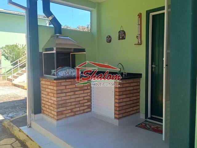 Casa para Venda em Caraguatatuba - 2
