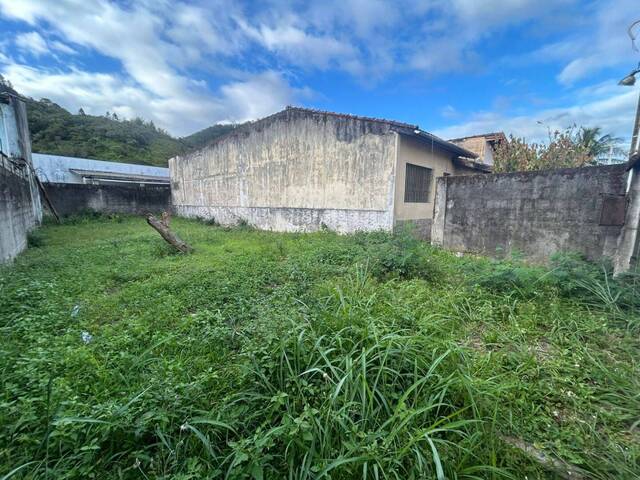 #CA0064 - Casa para Locação em Caraguatatuba - SP