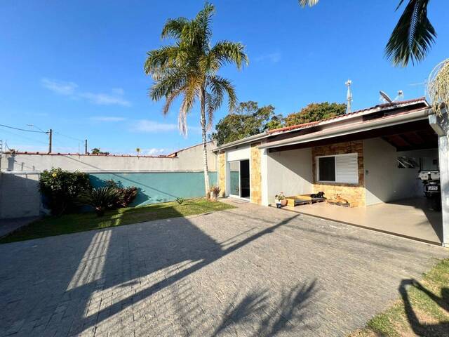 #CA0067 - Casa para Venda em Caraguatatuba - SP