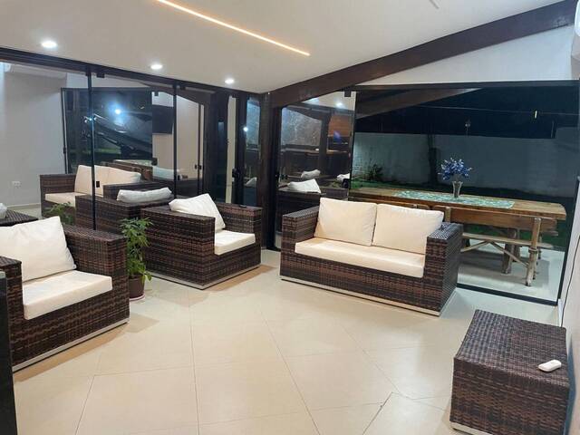 #CA0067 - Casa para Venda em Caraguatatuba - SP