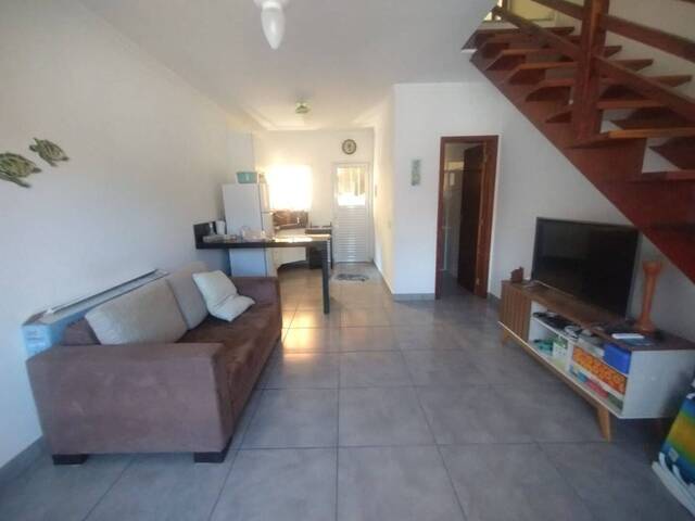 #SO0033 - Sobrado para Venda em Caraguatatuba - SP