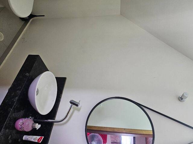 Sobrado para Venda em Caraguatatuba - 4