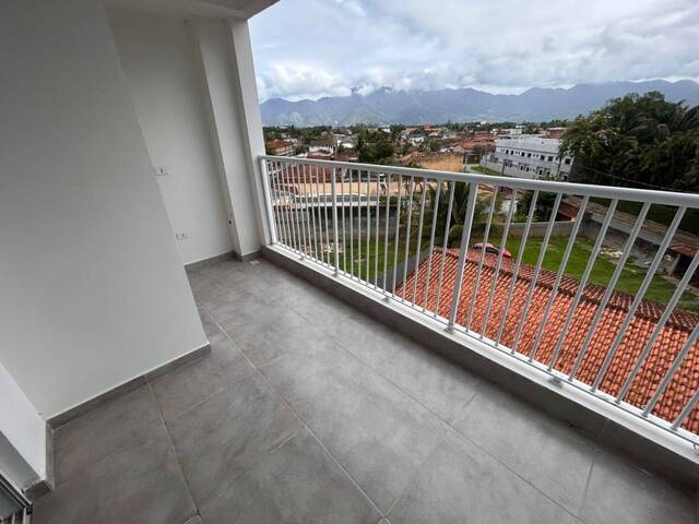 Apartamento para Venda em Caraguatatuba - 4