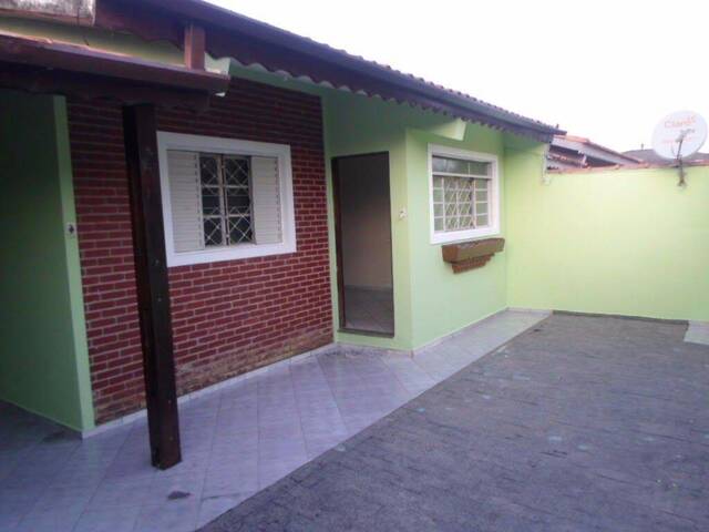 #CA0079 - Casa para Venda em Caraguatatuba - SP