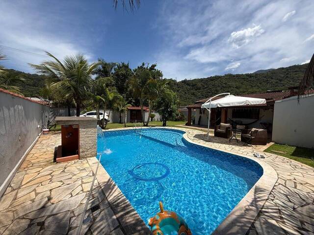 #CA0080 - Casa para Venda em Caraguatatuba - SP