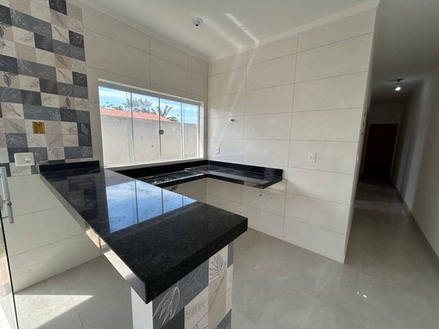 Casa para Venda em Caraguatatuba - 5