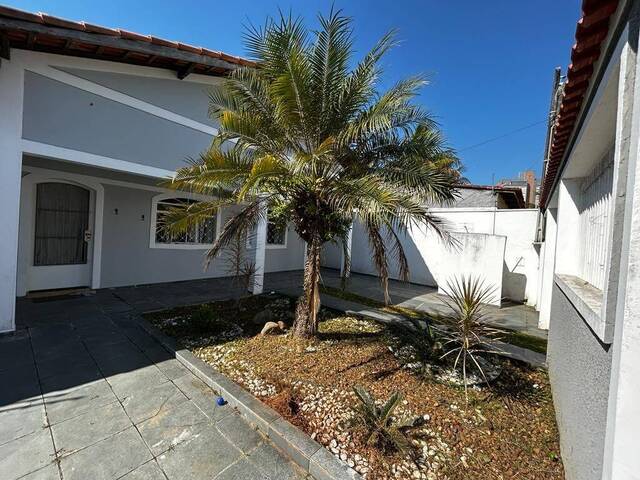 #CA0082 - Casa para Venda em Caraguatatuba - SP