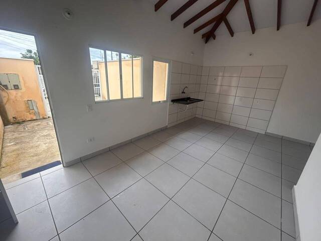 Casa para Venda em Caraguatatuba - 4