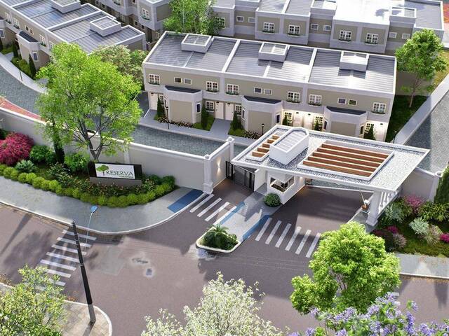 Sobrado para Venda em Caraguatatuba - 4