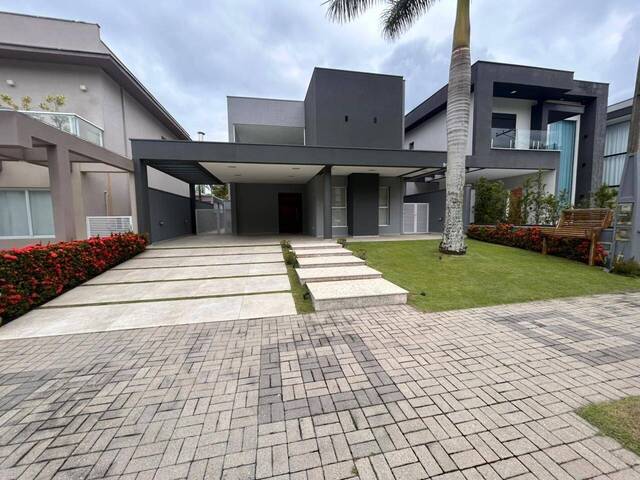 #SO0040 - Sobrado para Locação em Caraguatatuba - SP