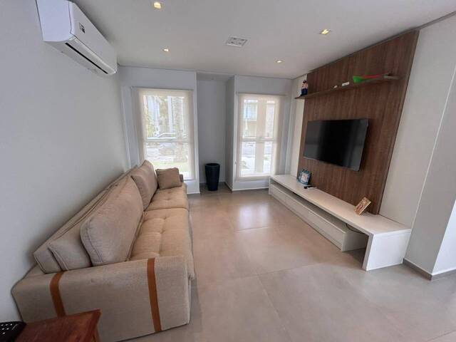 #SO0040 - Sobrado para Locação em Caraguatatuba - SP