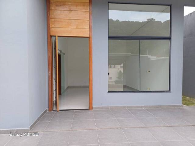 Casa para Venda em Caraguatatuba - 4