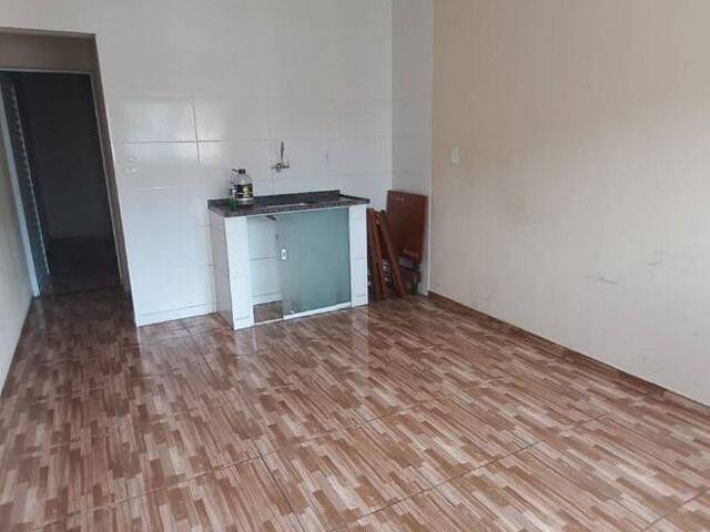 #CA0090 - Casa para Locação em Caraguatatuba - SP