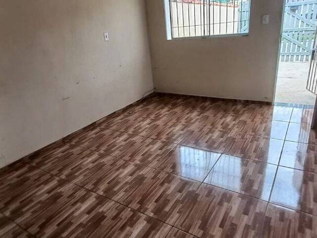 #CA0090 - Casa para Locação em Caraguatatuba - SP