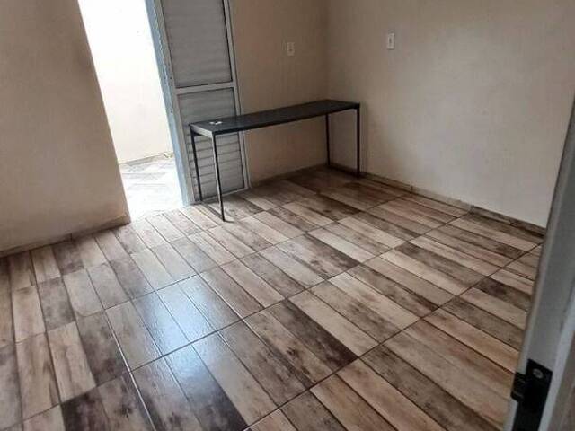 Casa para Locação em Caraguatatuba - 4