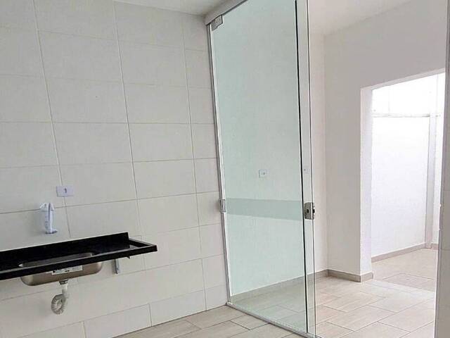 Sobrado para Venda em Caraguatatuba - 5