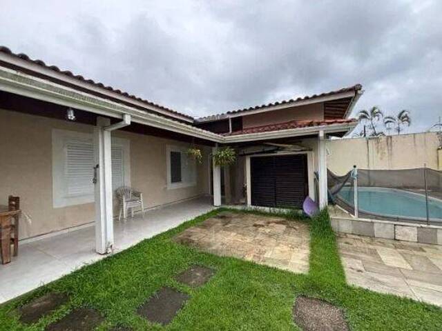 #CA0029 - Casa para Venda em Caraguatatuba - SP