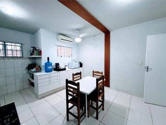 Casa para Venda em Caraguatatuba - 4