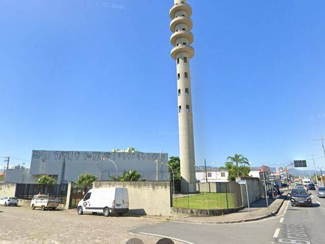 #PR0002 - Prédio comercial para Locação em Caraguatatuba - SP