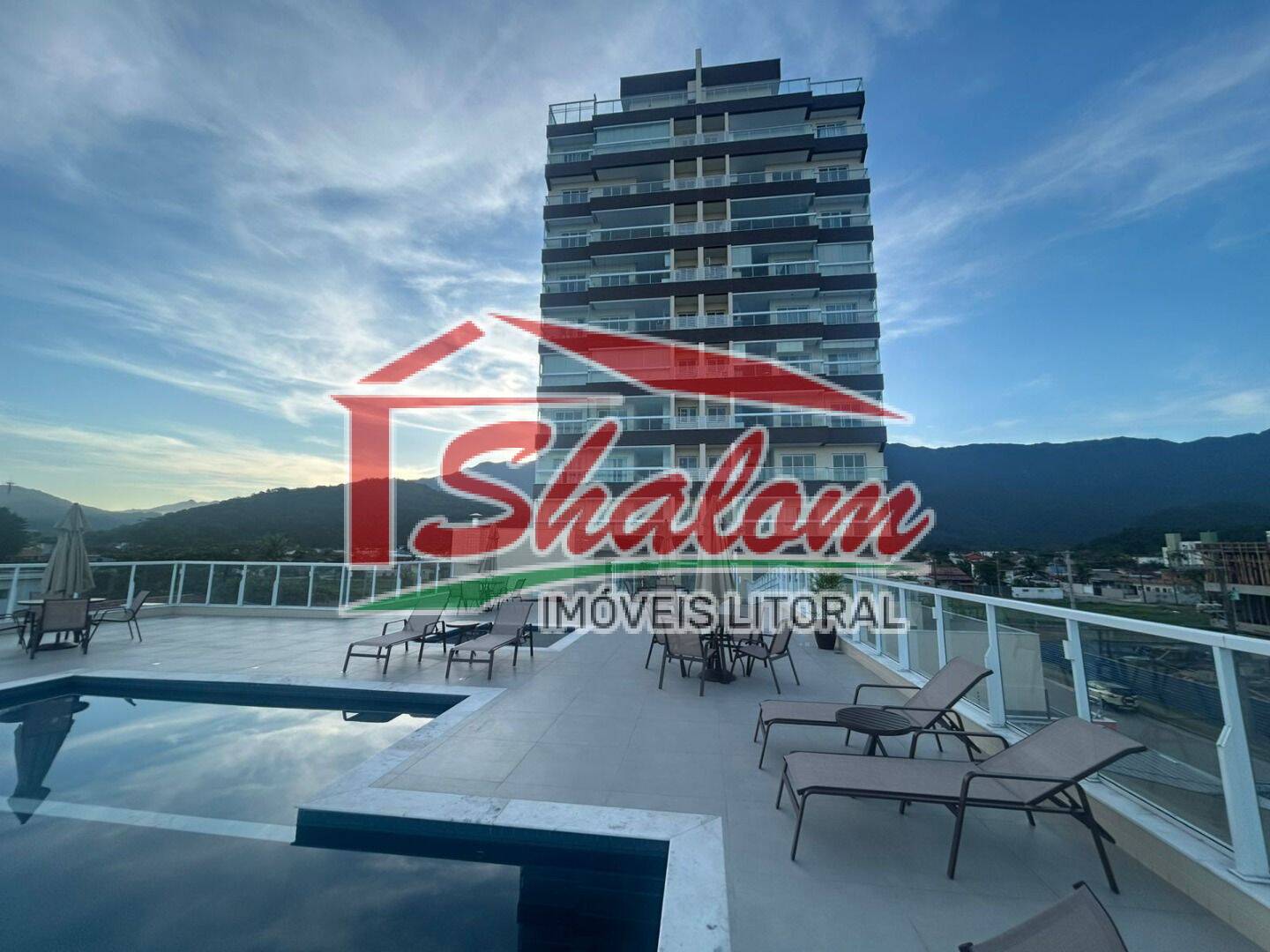 Apartamento, 3 quartos, 192 m² - Foto 1