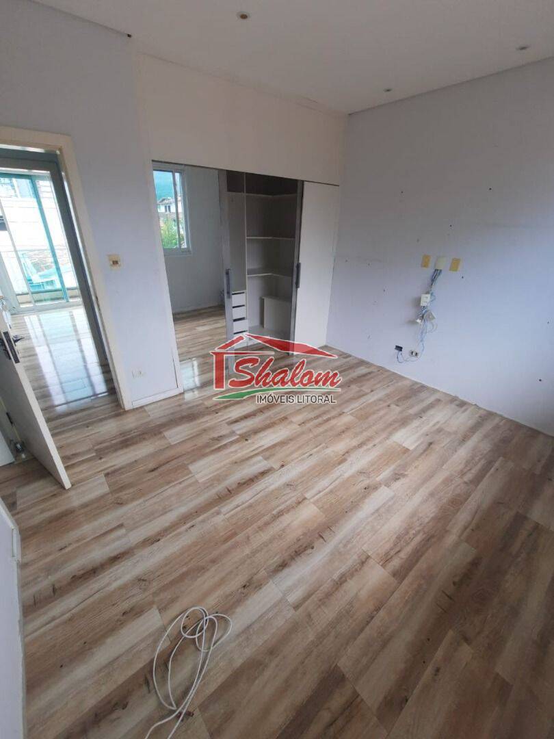 Sobrado, 3 quartos, 200 m² - Foto 13