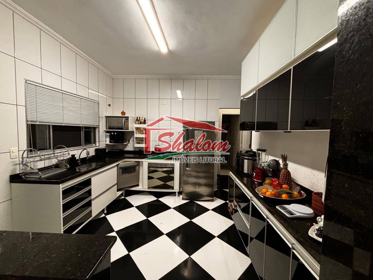 Casa, 4 quartos, 200 m² - Foto 8